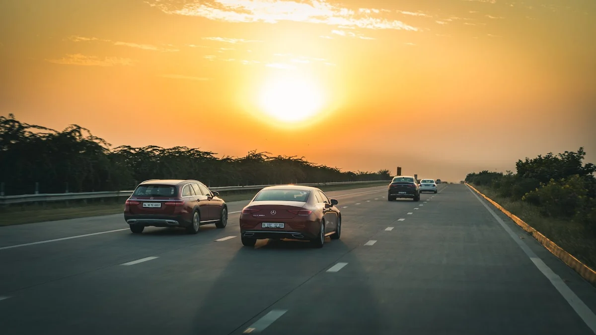 Mercedes-Benz — behind the scenes